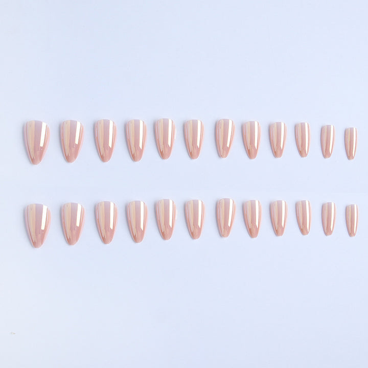 Elegante Stiletto Nagelverlängerungen Karnz