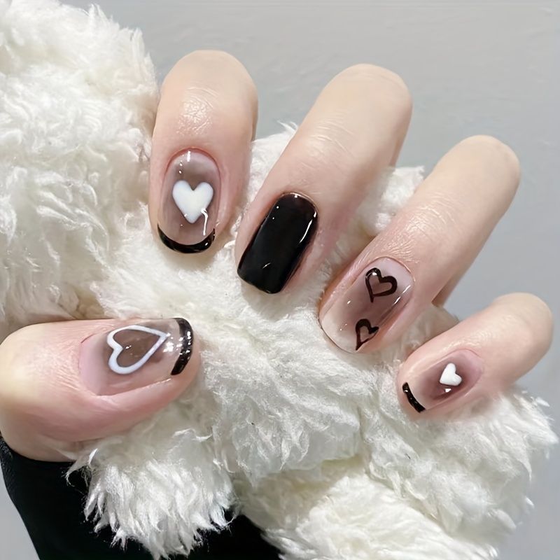 Moderne glitzernde Nagelkunst-Verbesserungen Karnz