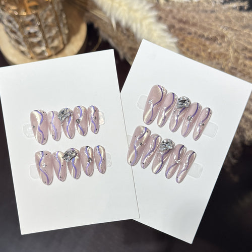 Glamouröses Dekoratives Nagelkunstset Karnz