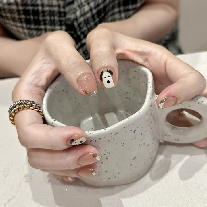 Kreative Nagelkunst Karnz