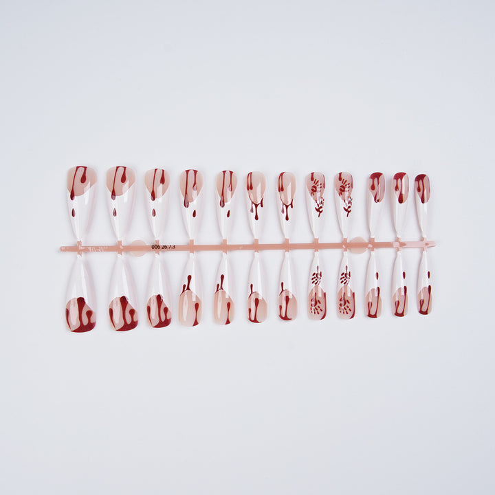Stylisches Nagelset Karnz