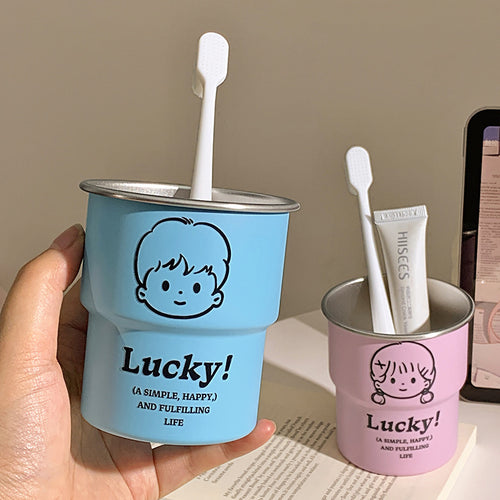Keramiktasse mit Verspieltem Kindermotiv Karnz