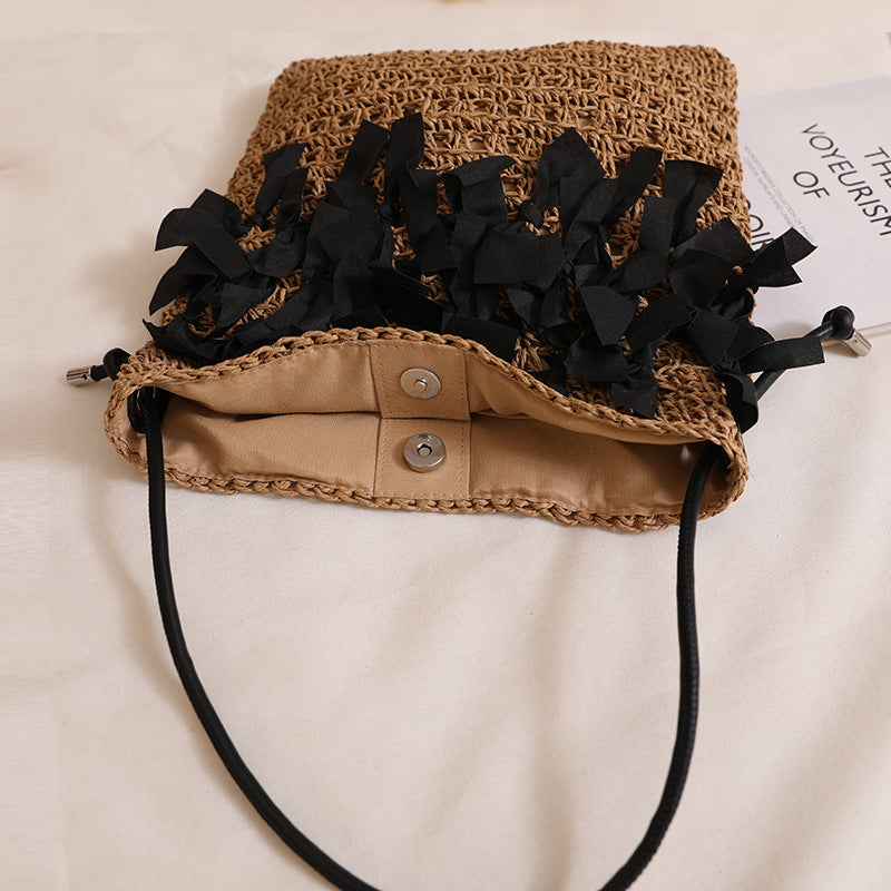Damen Handgefertigte Tasche mit raffinierten Rüschen Karnz