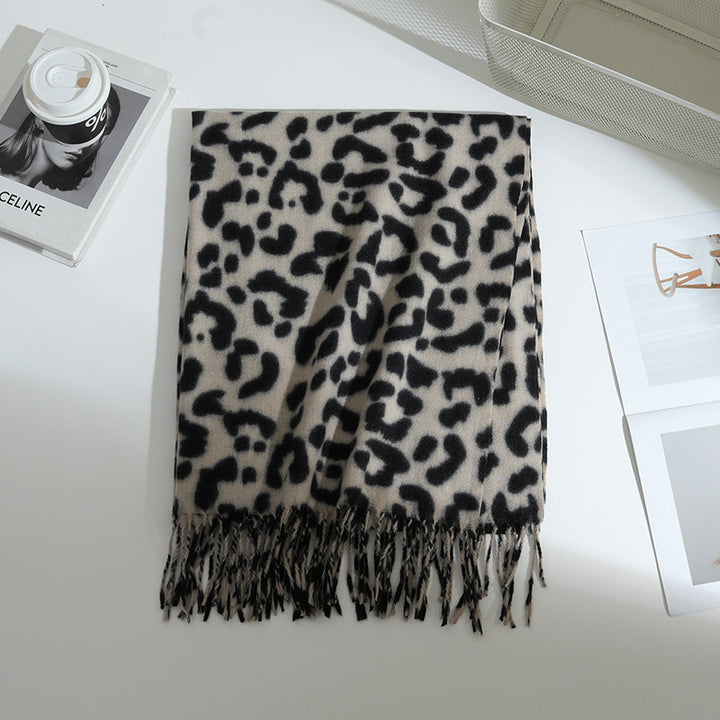 Damen eleganter Leo-Muster Schal aus weichem Material Karnz