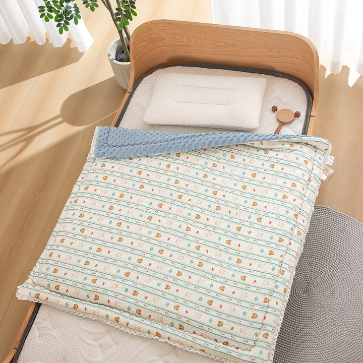 Damen Tagesdecke mit hochwertigem floralem Design Karnz