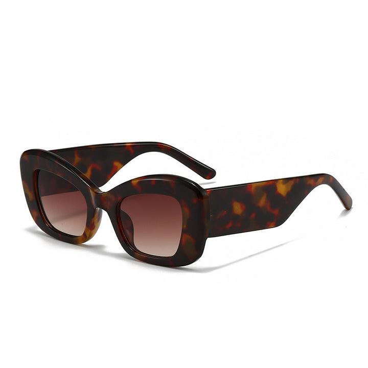 Damen Modische oversized Sonnenbrille im modernen Design Karnz