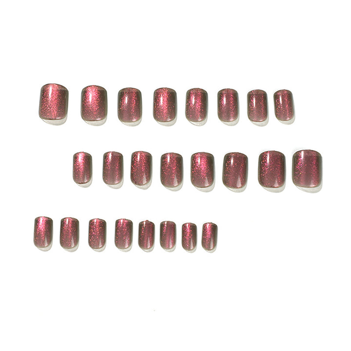 Glamouröse Nagelkunst mit Glitzereffekt Karnz