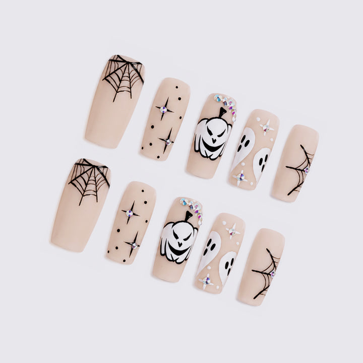 Kreatives Kunstnagelset mit Halloween-Motiven Karnz