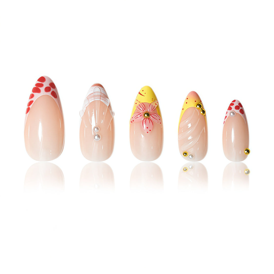 Blumenverzierte Press-On Nagelverlängerungen Karnz
