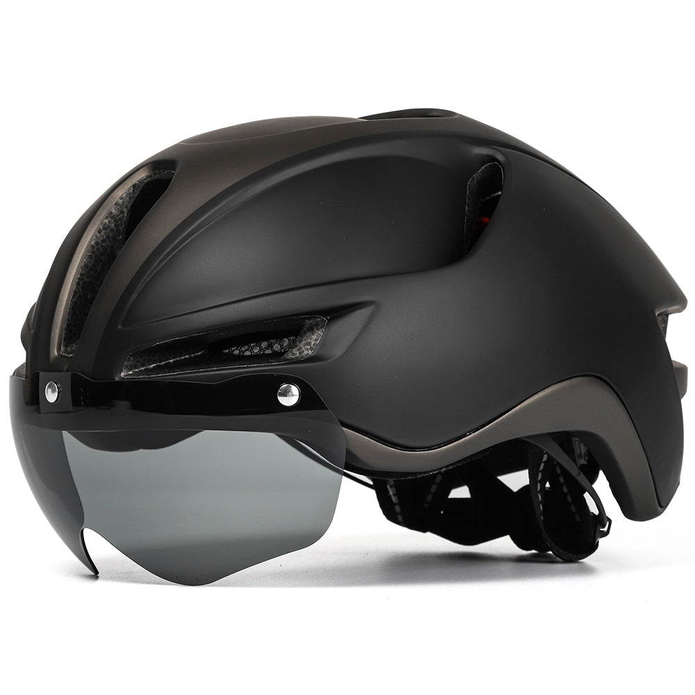 Aerodynamischer Fahrradhelm Karnz