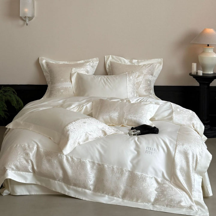 Satin Jacquard Damask Duvet Cover Set with Wide Decorative Border