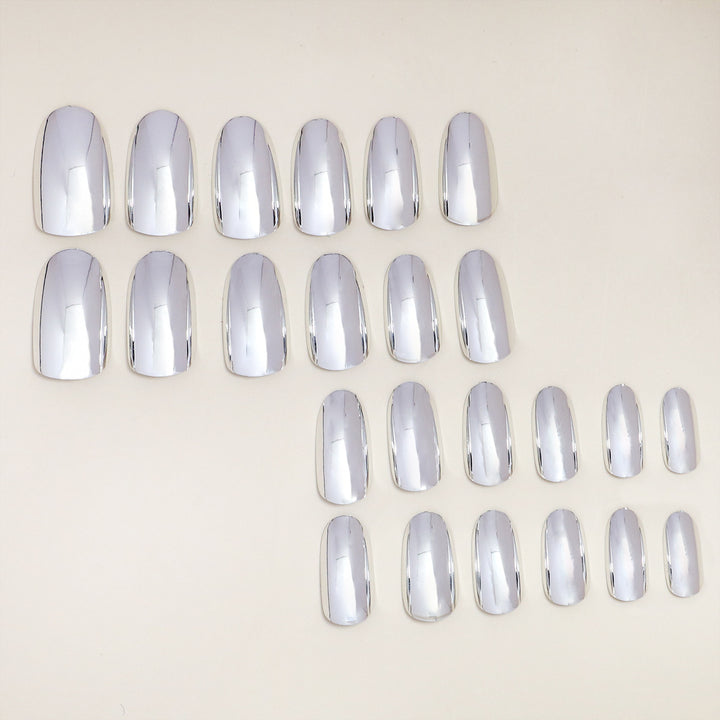 Metallic Glänzendes Press-On Nagelset Karnz
