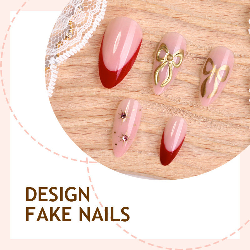 Designer Kunstnagelset mit elegantem Spitzen-Design Karnz