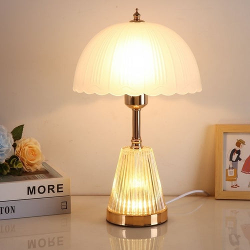 Elegante Glashaube Tischlampe
