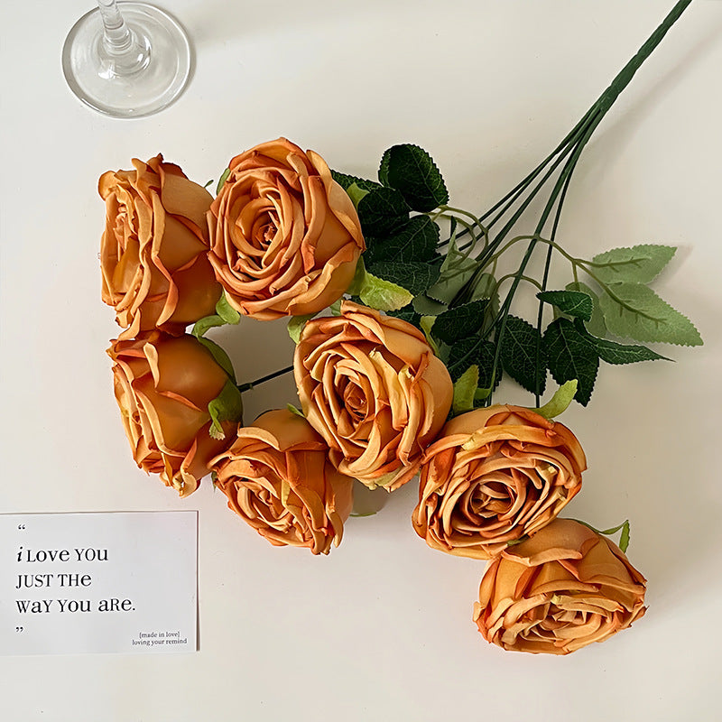 Realistische Künstliche Rosenblüten mit Blättern Karnz