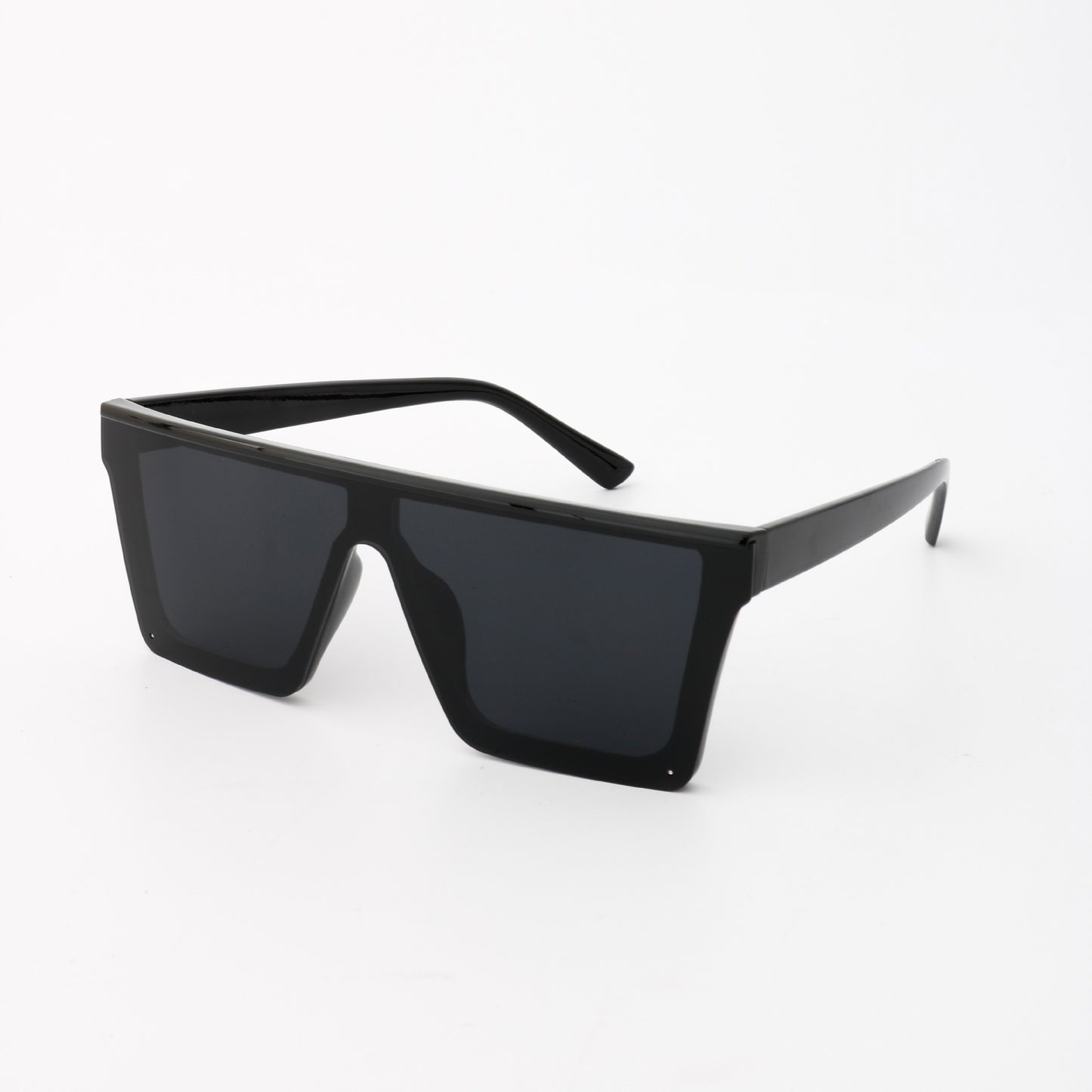Damen oversized Sonnenbrille im futuristischen Design Karnz