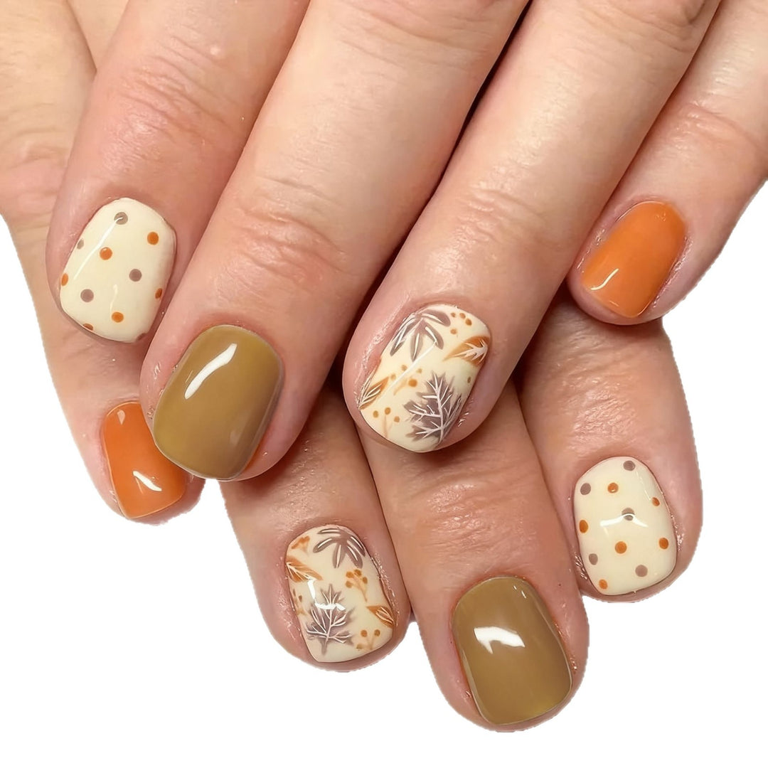 Künstlerische saisonale Nagelkunst-Verstärkungen Karnz