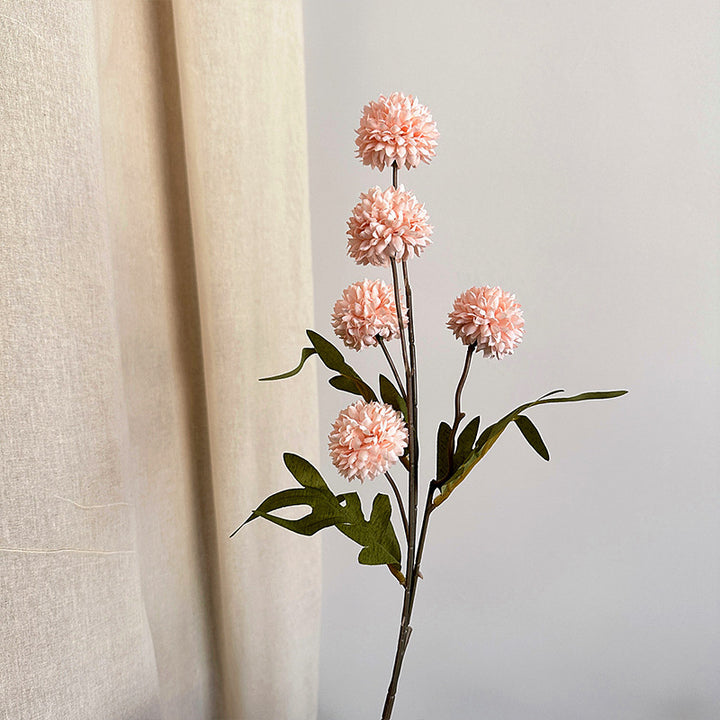 Dekorativer Künstlicher Blumenstrauß mit Detailreichem Designs Karnz