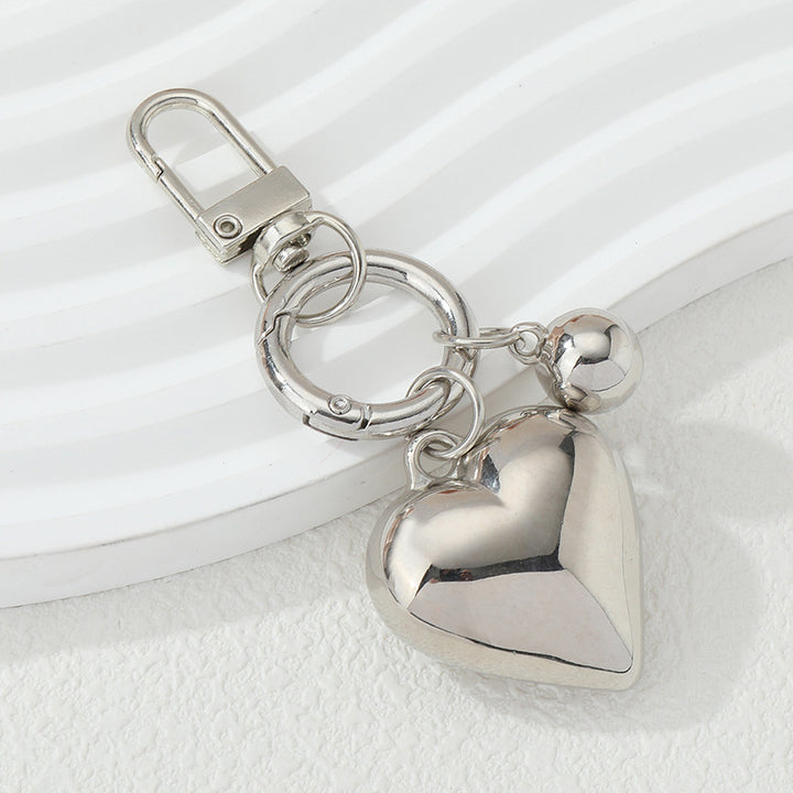 Herzförmiger Charm Schlüsselanhänger Karnz