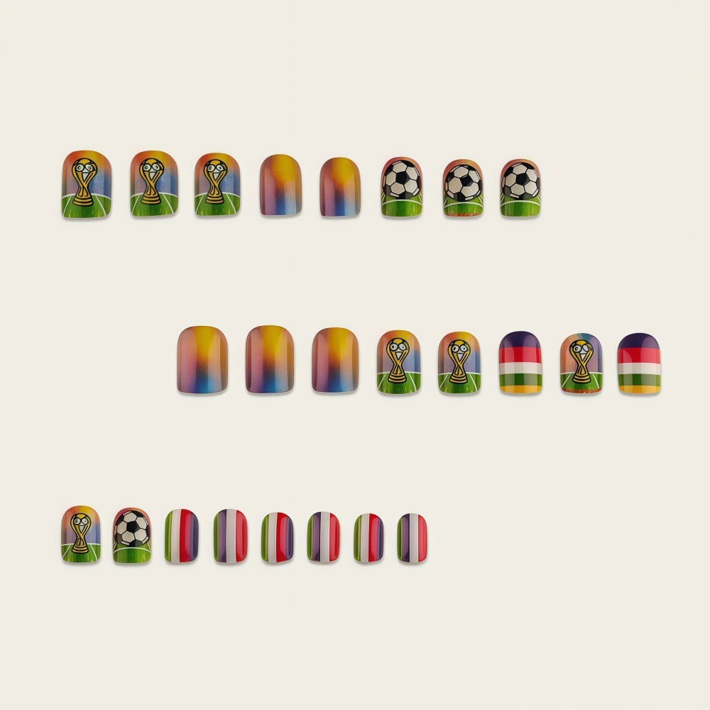 Sportliche Fußball-Nagelkunst Karnz