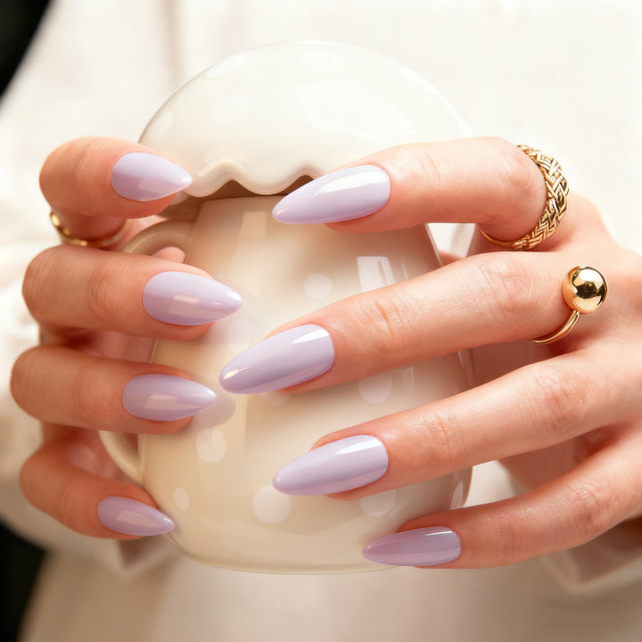 Stylische, langlebige Nail Art Karnz