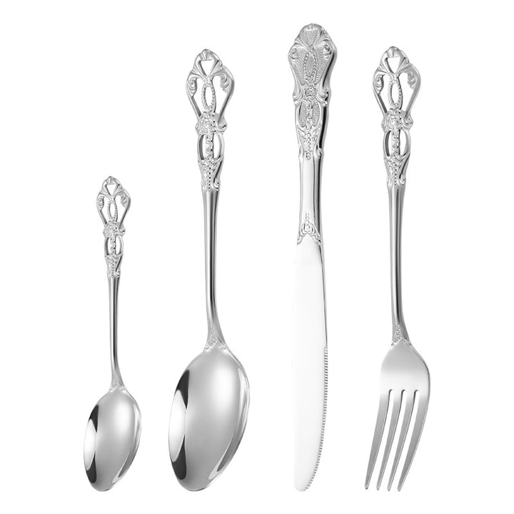 Elegante und Kunstvoll Gestaltete Salatgabel Karnz