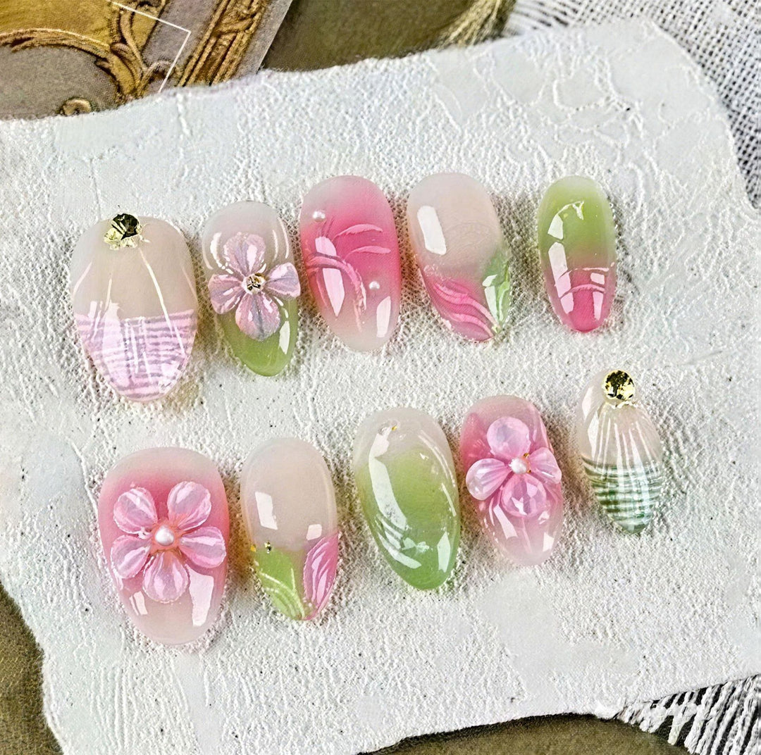 Künstlerisches floral verziertes Press-On-Nagelset
