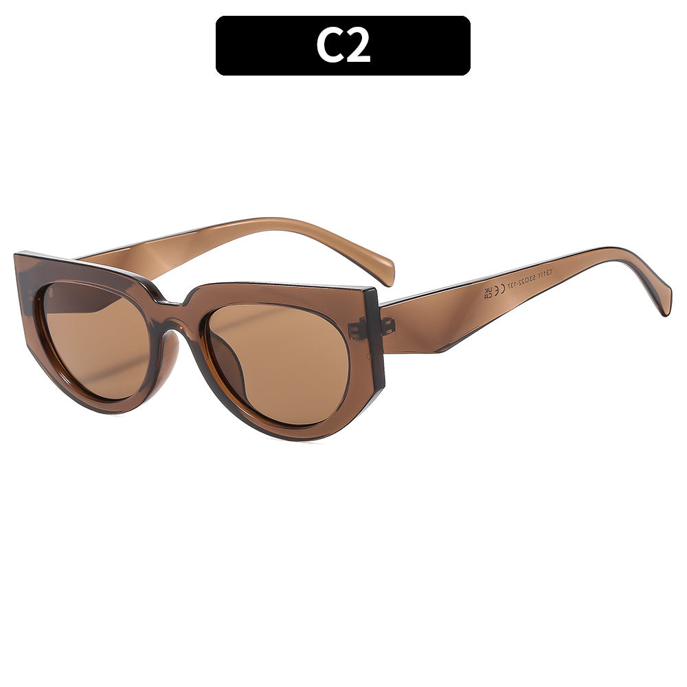Skulpturale Katzenaugen-Sonnenbrille