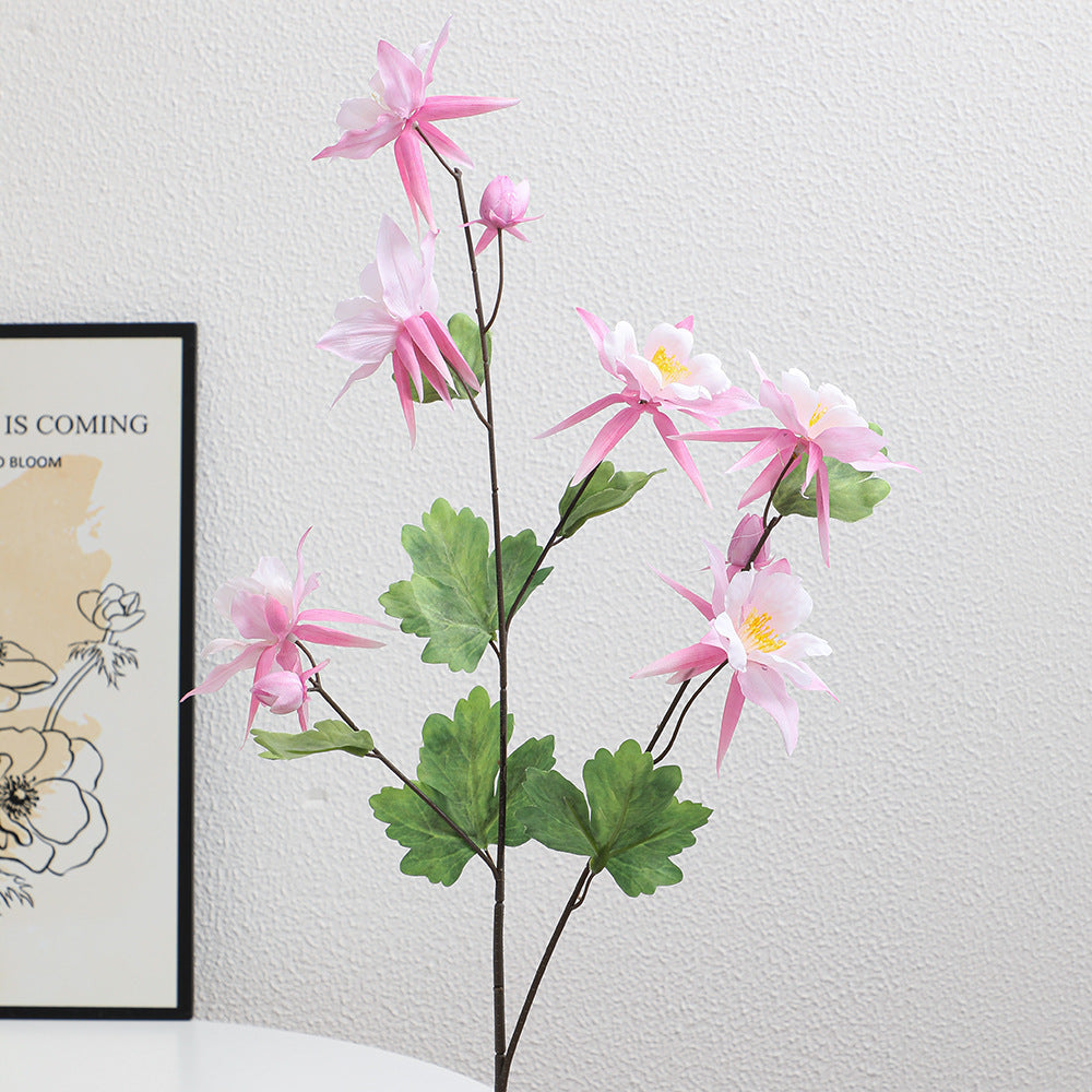 Künstlicher Blumenstrauß mit detailreichen Blüten und Blättern Karnz