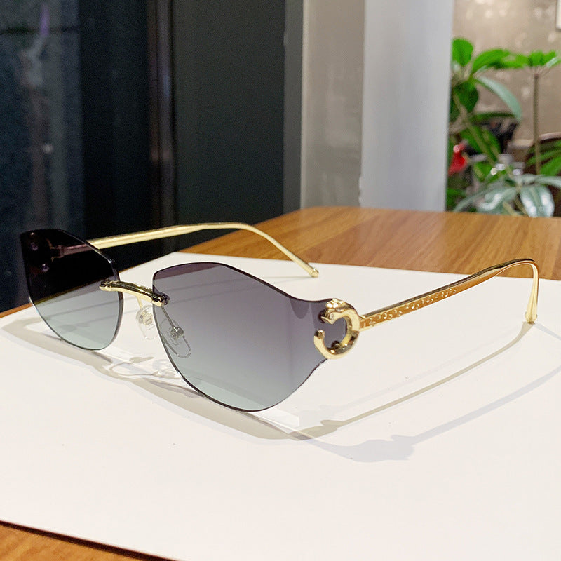 Damen modische Sonnenbrille mit innovativem Schecken-Design Karnz