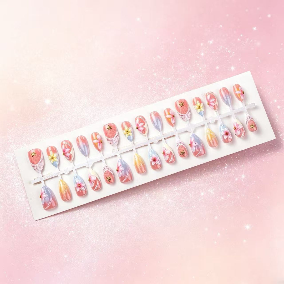 Künstlerische Blumen Nagelkunst Tipps Karnz
