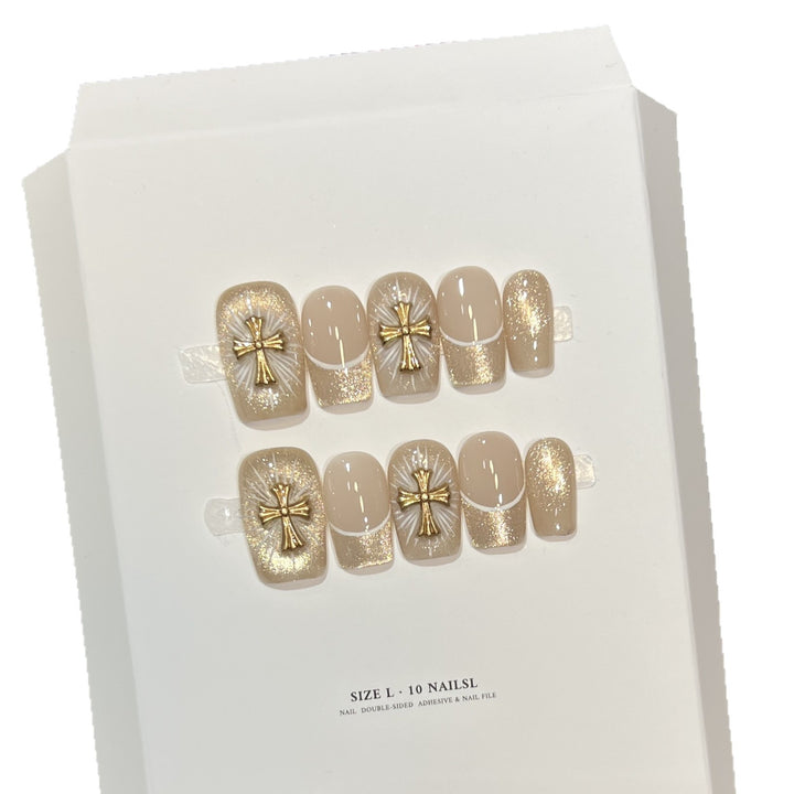 Elegantes selbstklebendes Nagelkunstset Karnz