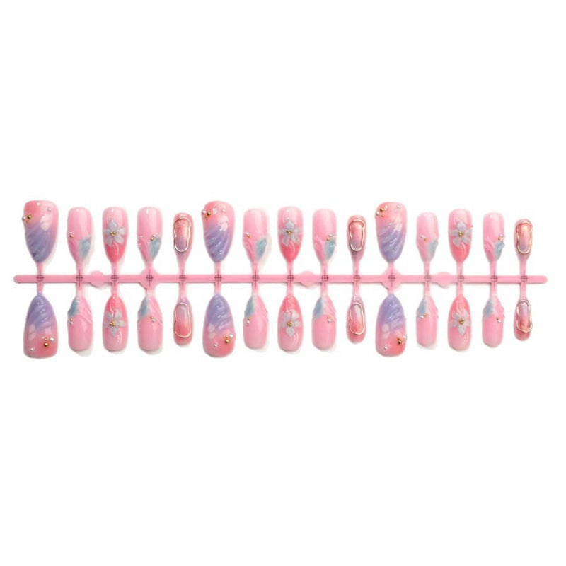 Elegante Nagelkunst-Kollektion Karnz