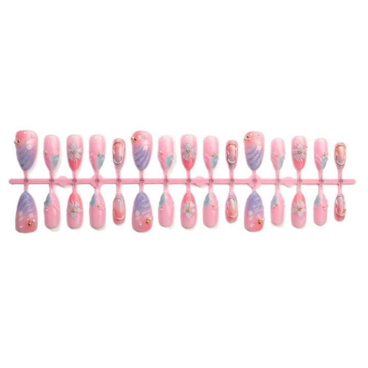 Elegante Nagelkunst-Kollektion Karnz