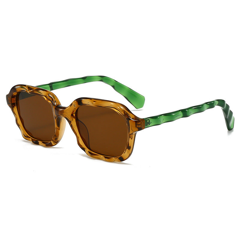 Damen stylische Sonnenbrille mit markantem Design Karnz