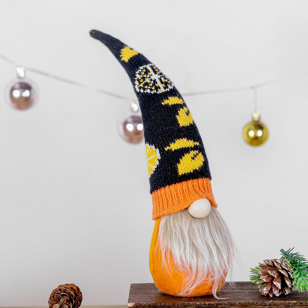 Dekorative Plüsch-Erdbeer-Gnom-Figurine Karnz