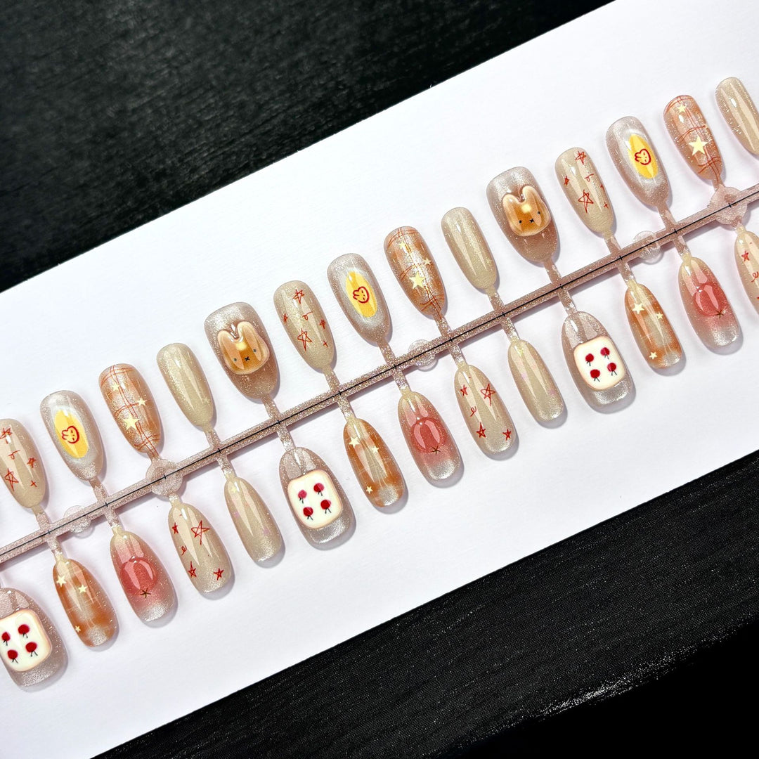 Kreatives Cartoon-Themen Press-On Nageldesign Set