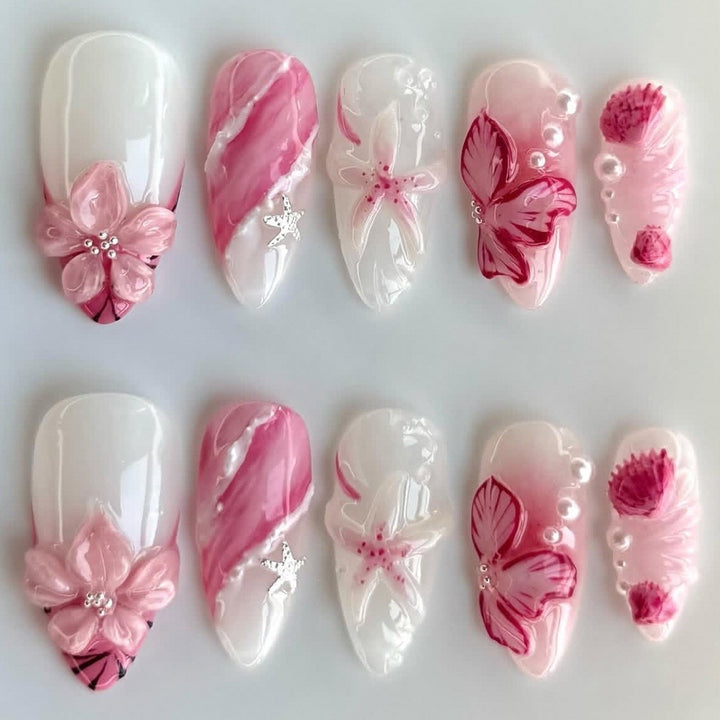 Kunstnagelset mit elegantem Blumen- und Glitzermuster Karnz