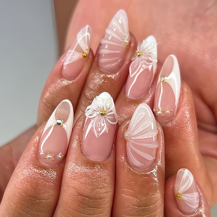 Dekorative 3D Blumen Nail Art Design Karnz