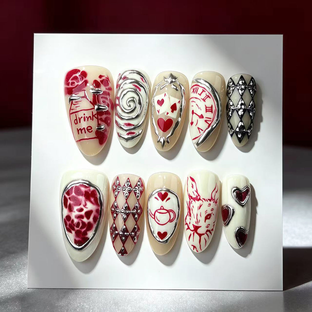 Künstlerisches fantasievolles Press-On-Nagelset