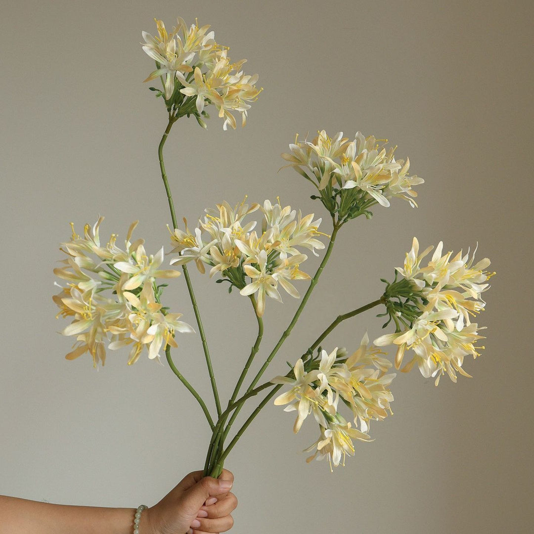 Künstliches Blumenarrangement für die Home Decor Anzeige