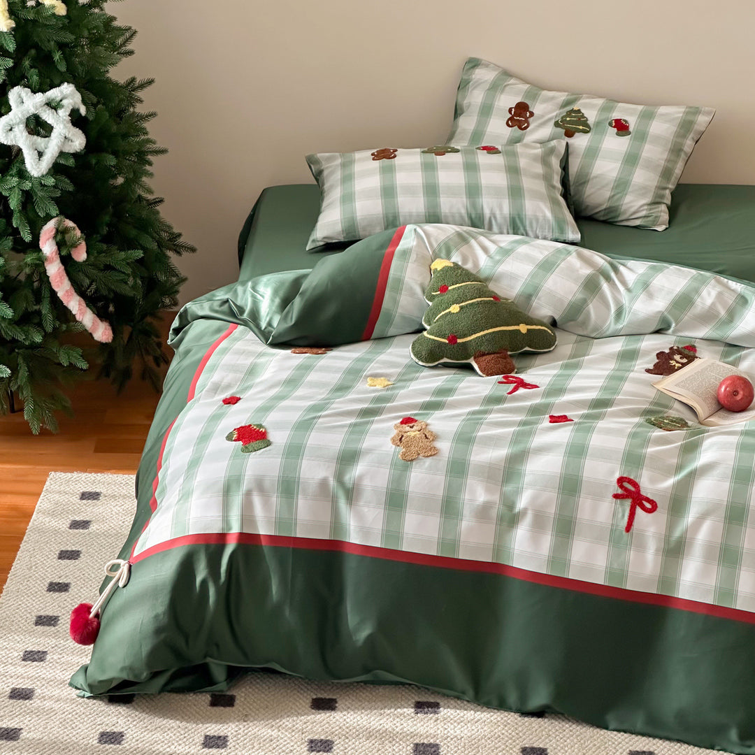 Festliches Bettwäscheset mit gestickten Weihnachtsapplikationen