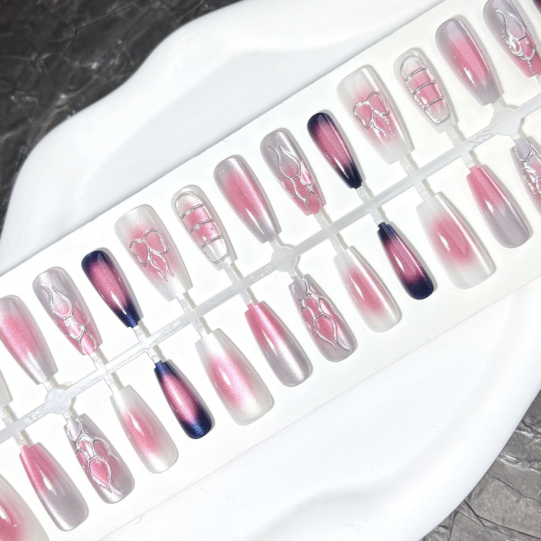 Dekorativen Druck-Nagelset mit Ombre- und Glitzereffekten
