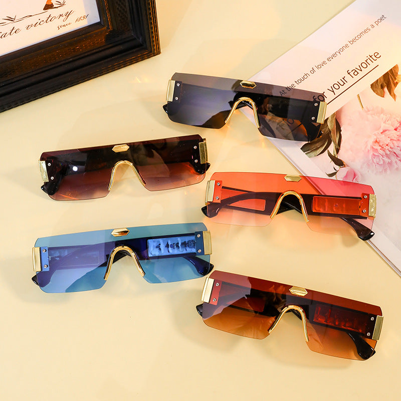 Damen geometrische Statement-Sonnenbrille Karnz