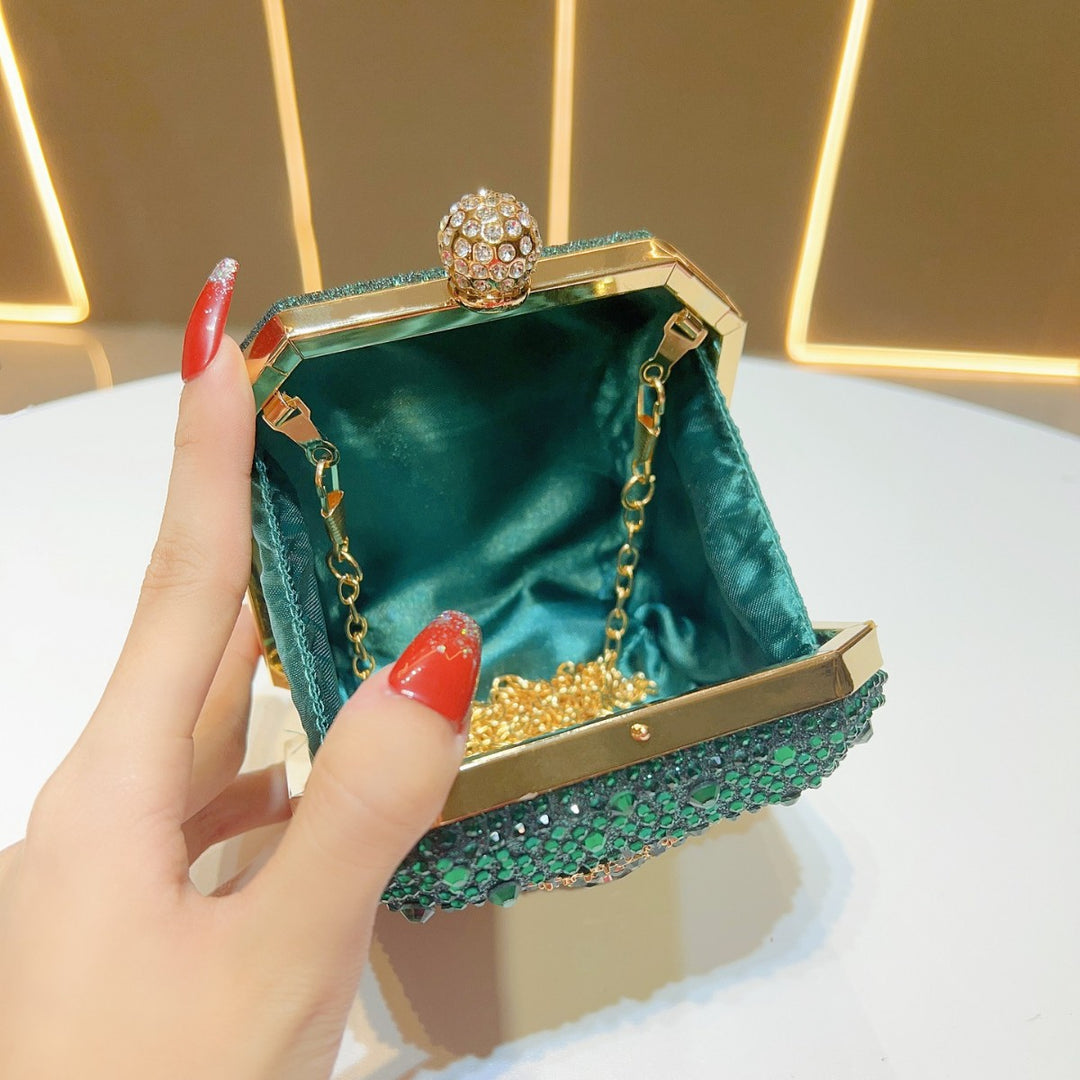 Glänzende mit Strass verzierten Clutch