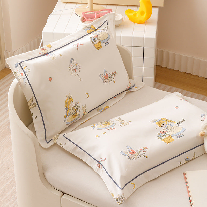 Kinder-Kissenbezug-Set aus weicher Baumwoll-Perkal mit niedlichem Tierprint und Zierpaspel