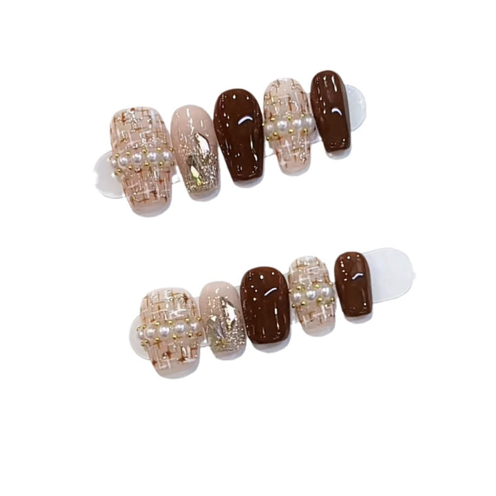 Elegante Perlenakzent Press-On Nagelset Karnz