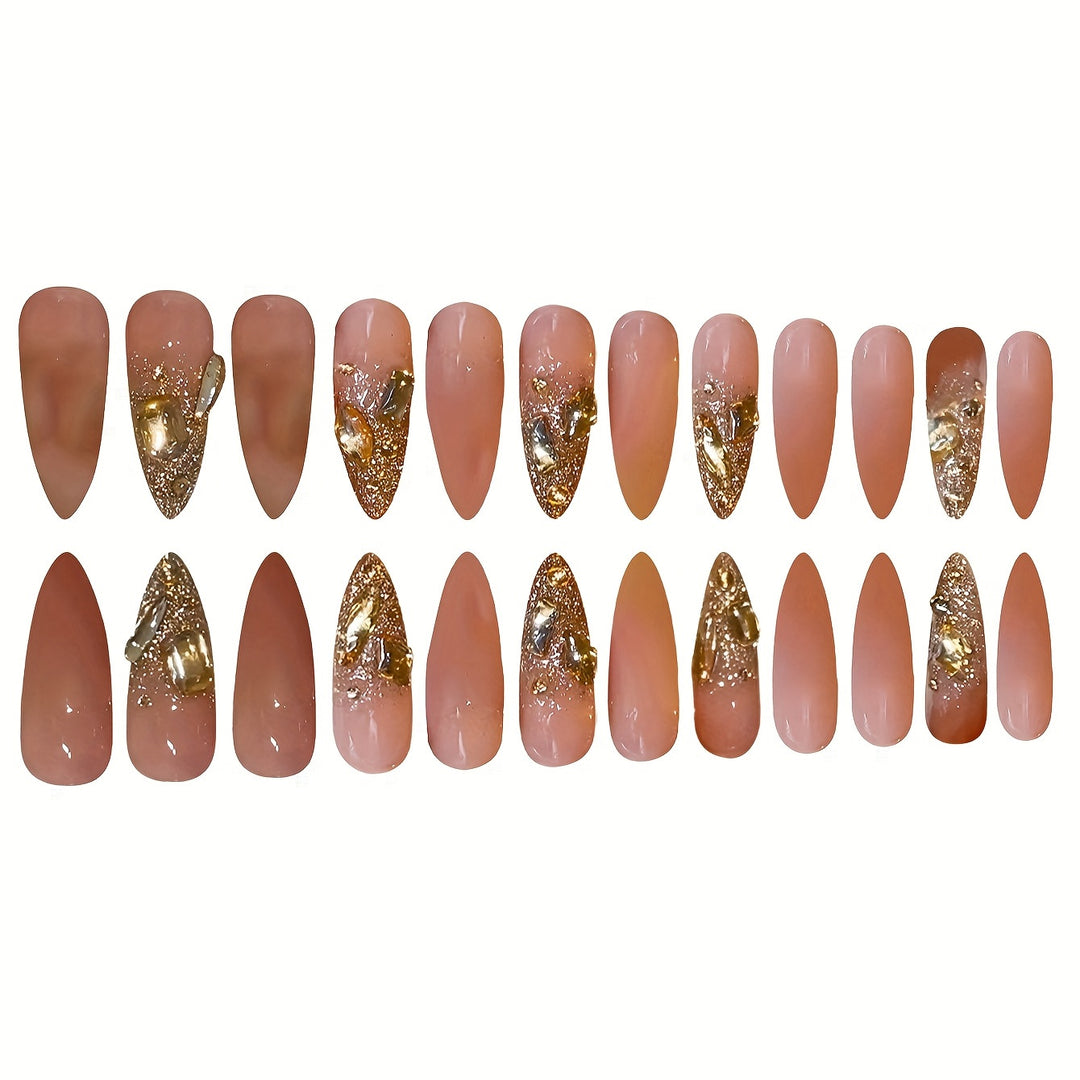 Glamouröse Glitzer Stiletto Nagelkunst Karnz
