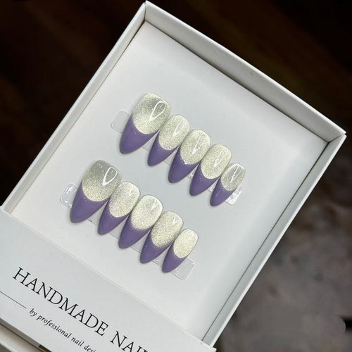 Dekoratives Press-On Nagelkunst-Set mit eleganten Glitzerakzenten