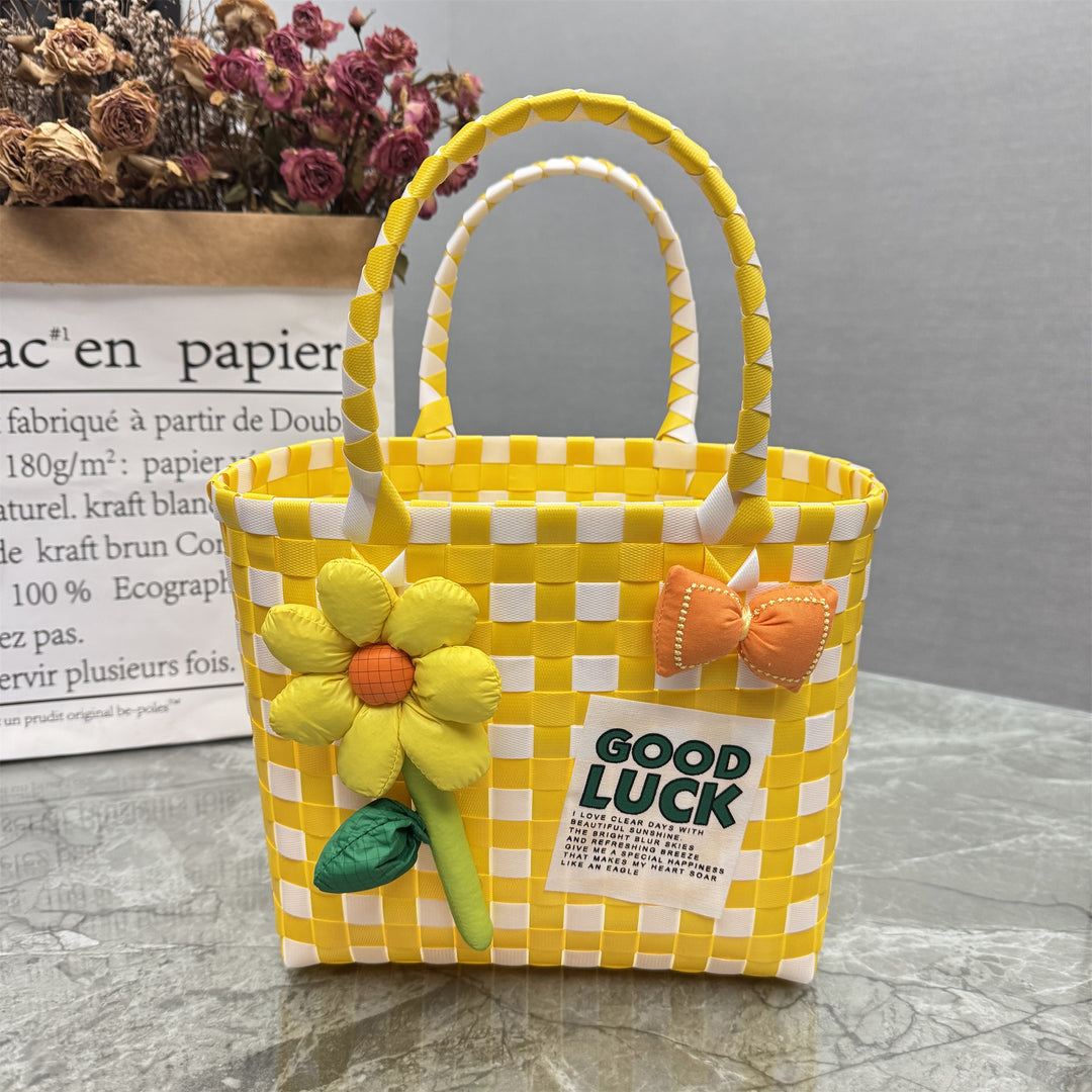 Charmante und verspielte Handtasche Karnz
